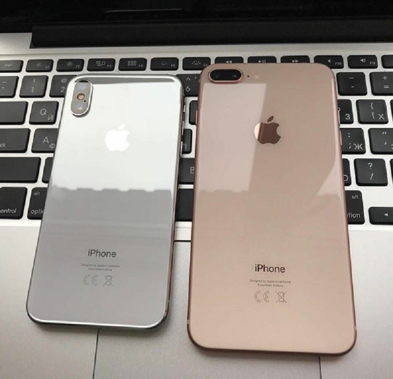 Thay mặt kính lưng iPhone XS Max bao nhiêu tiền? 6 thay mat kinh lung iphone xs max 3 Thay mặt kính lưng iPhone XS Max bao nhiêu tiền?