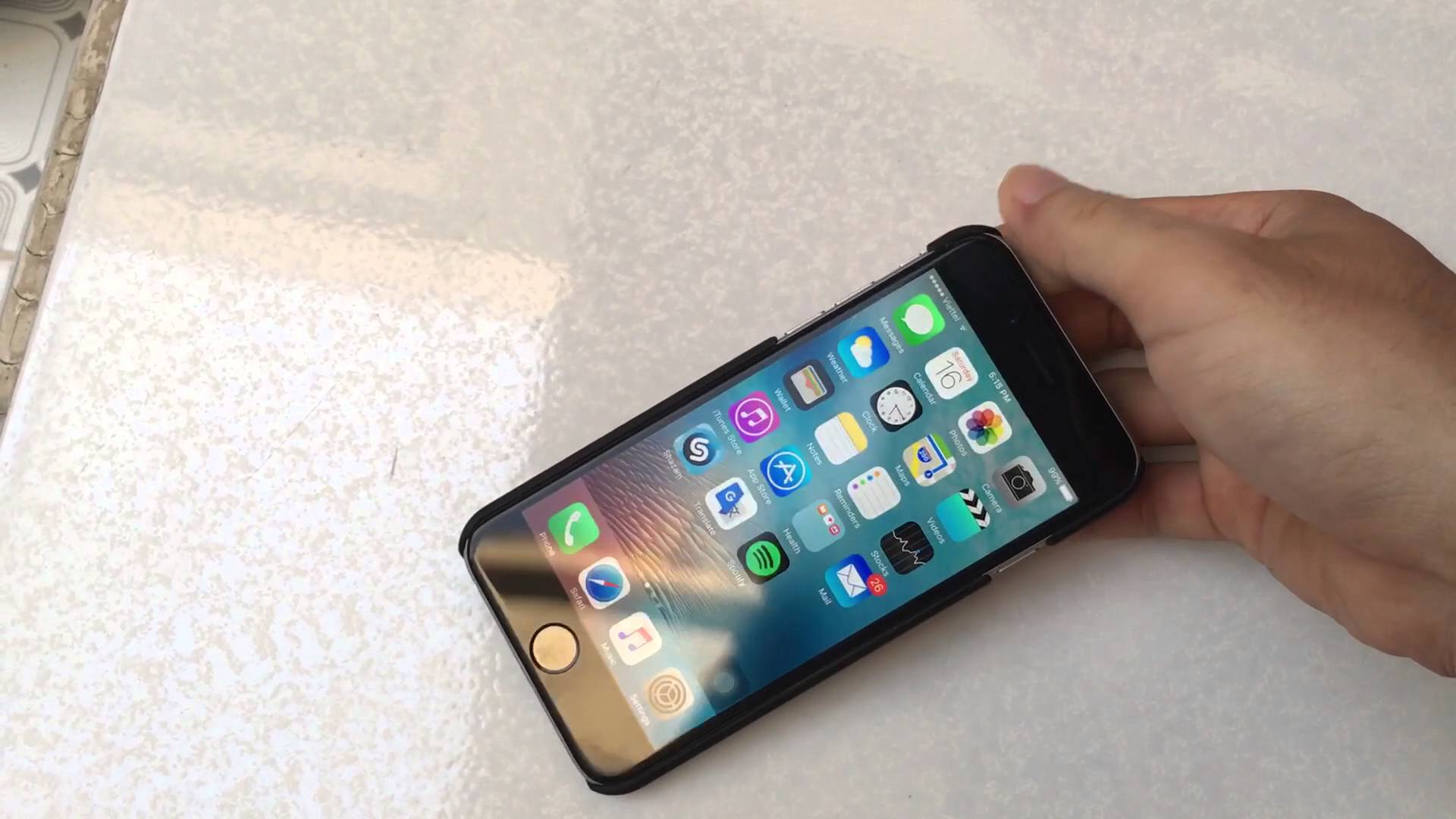 iPhone 6 vẫn chạy nhưng không lên màn hình 6 iphone 6 khong len man hinh 3 iPhone 6 vẫn chạy nhưng không lên màn hình
