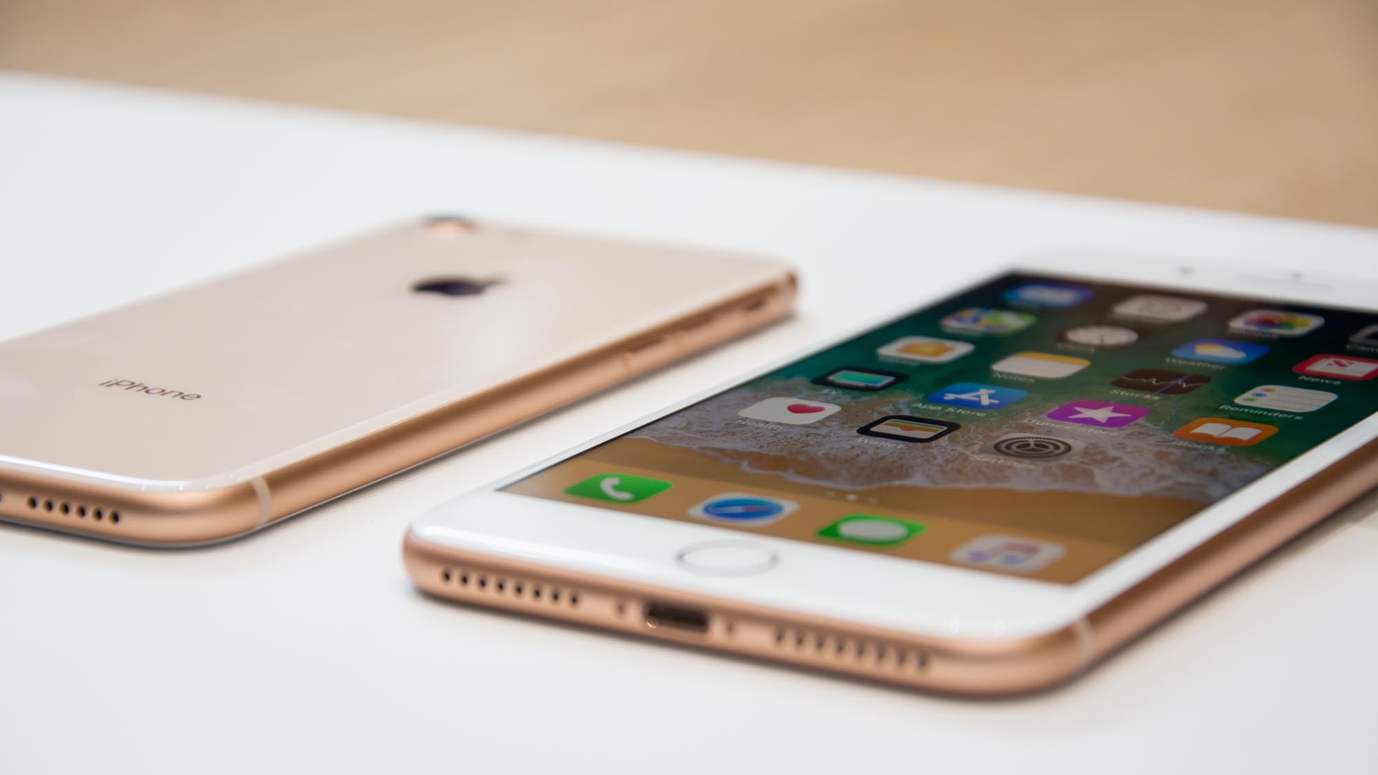 iPhone 7 Plus sạc bao lâu thì đầy? Tại sao iPhone 7 Plus lại sạc lâu như vậy? 10 iphone 7 plus sac cham 2 iPhone 7 Plus sạc bao lâu thì đầy? Tại sao iPhone 7 Plus lại sạc lâu như vậy?