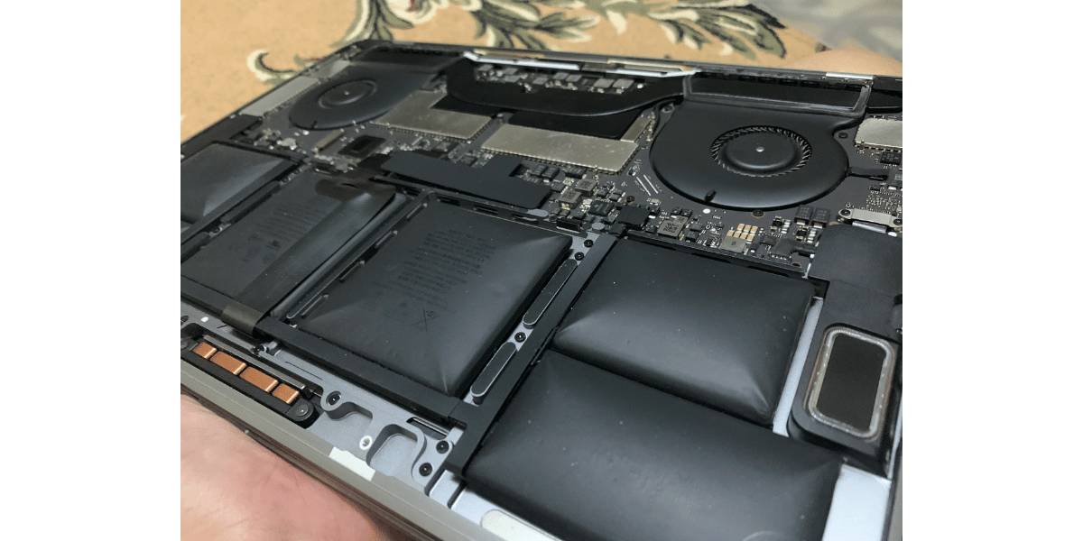 Khi nao can thay pin iphone 1 Thay Pin MacBook Air M2