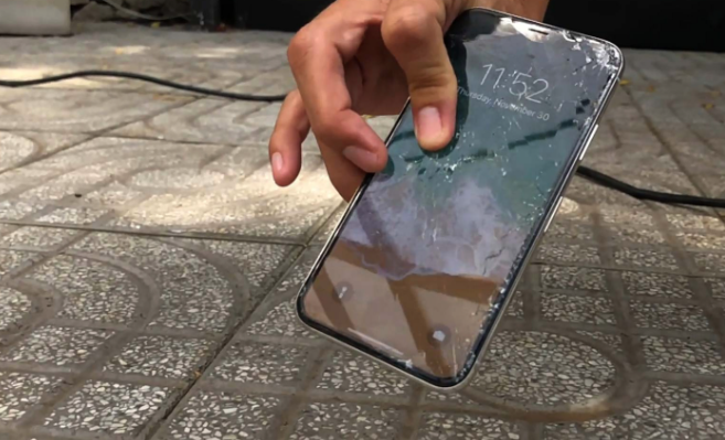 Thay o cung iPhone 6 2 Thay ổ cứng iPhone 12 Mini